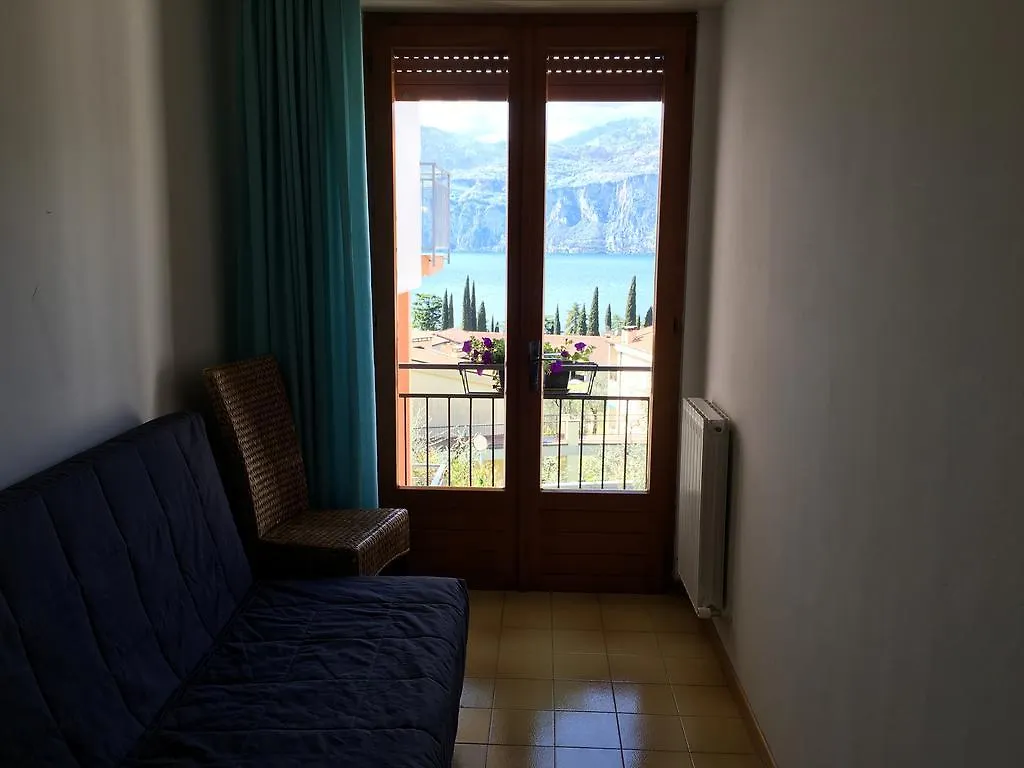 Casa Bianca Hotel Malcesine 2*,  Italy