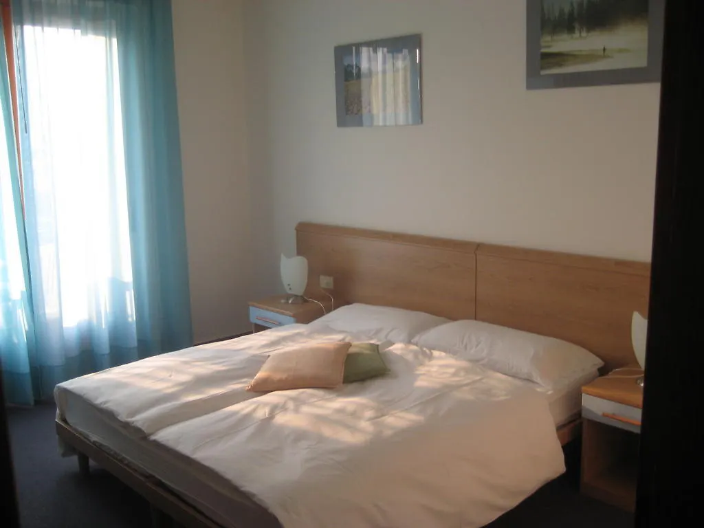 Casa Bianca Hotel Malcesine
